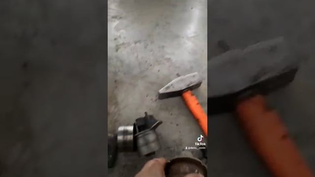 Тойота Wish замена балочных сайлентблоков. смотреть онлайн