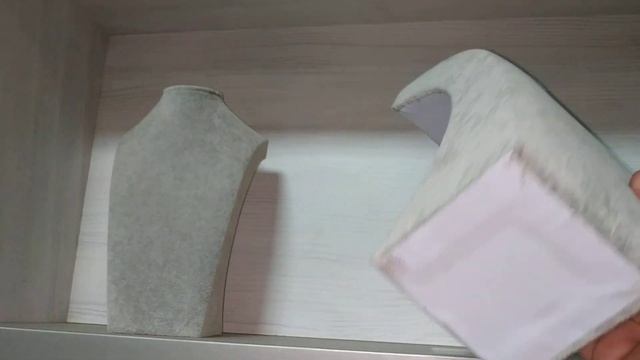 Подставки для колье серые.mp4 смотреть онлайн