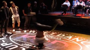 Best of Bboy Kaku's crazy headspin and power 2015-2016.