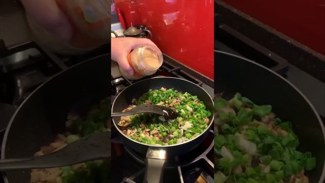 Сырные мешочки с грибами из сыра сулугуни смотреть онлайн