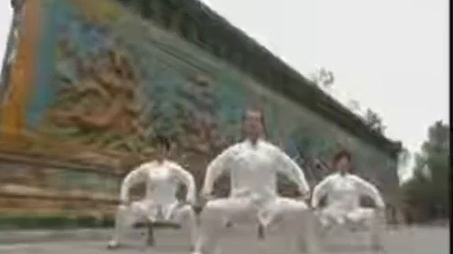 Восемь кусков парчи смотреть онлайн