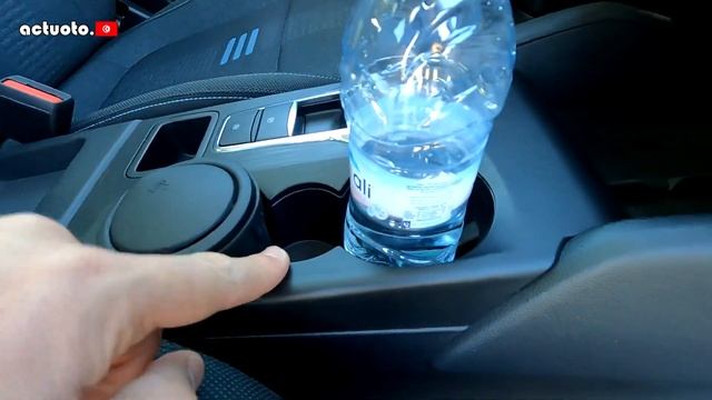 Actuoto: Ford Focus Active, Focus it's a Cross. Intérieur (2/3) فورد فوكوس في المغرب смотреть онлайн