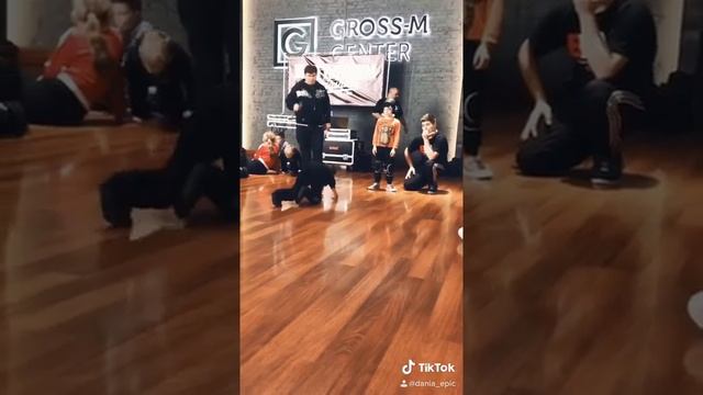 Breakdance - Брейк-данс Батл