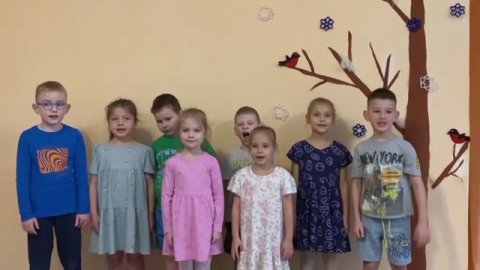 Рубрика "Детский взгляд" дети про Новый год