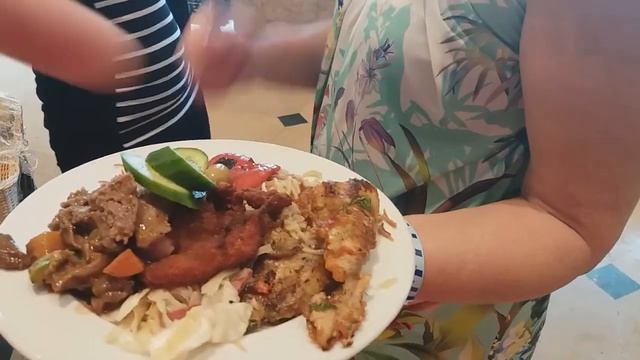 Hawaii Riviera Aqua Park Resort. Что на обед и какие звери там обитают! смотреть онлайн