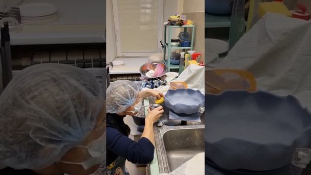 Когда краскопульт сломался, а напылять глазурь нужно. Достаю ручной распылитель и вперёд! ✊