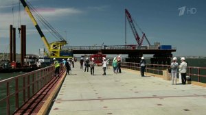 Иностранные журналисты посетили строительство моста в Крым