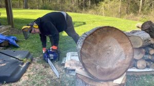 Holzfforma G070 105.7cc Chainsaw First Fire Up & Cut