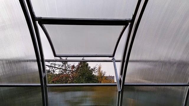 Усиленная теплица. Подойдёт для самых снежных регионов