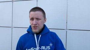 Сможет ли пуля пробить стол? (да)