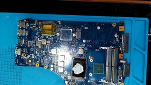 Asus GL552V (GL552VW) Очень редкая неисправность!