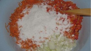 Заправка из моркови и лука на зиму