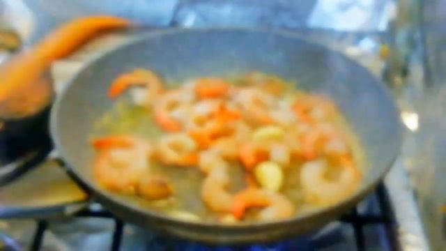 Как приготовить креветки жареные королевские креветки с чесноком!