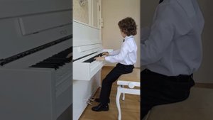 Т. Хренников "Скерцо". Исп. Никита Блында. 9 лет