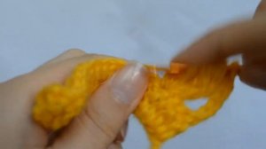 Шишечка из пяти столбиков с двумя накидами на свободном основании - Уроки вязания крючком