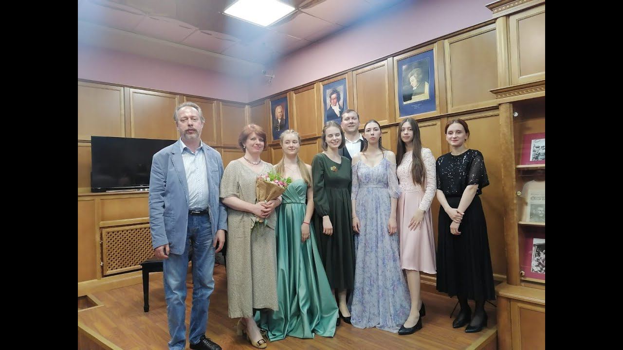 Концерт вокальной и фортепианной музыки ко Дню России смотреть онлайн