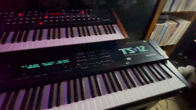 DAWLESS SYNTHWAVE (A Chameleon Session) смотреть онлайн