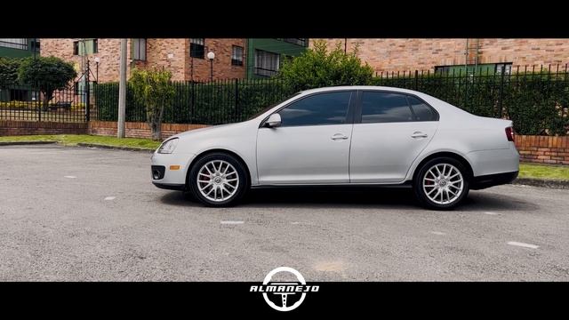 VOLKSWAGEN BORA GLI ES UN BUEN CARRO USADO??? смотреть онлайн