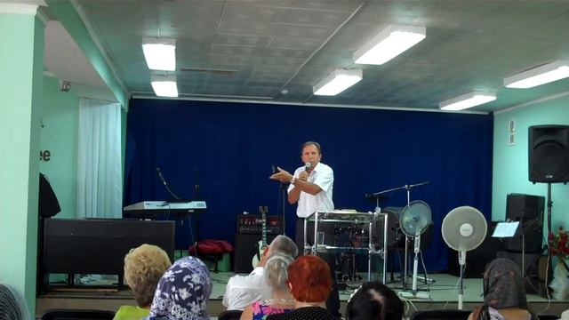 Почему люди падают смотреть онлайн