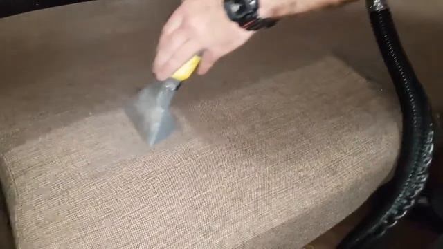 Аквахимчистка мягкой мебели и ковров
