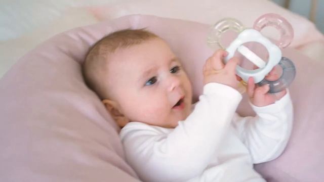 Подушка для беременных из стираного льна | HAPPY BABY смотреть онлайн