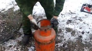 Как раскрутить и выжеч газовый балон и потом разрезать