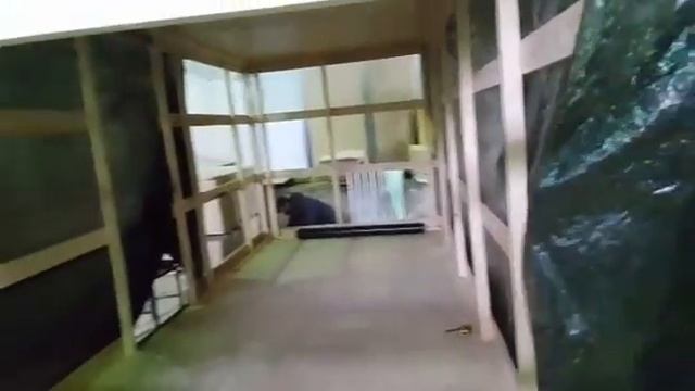 Устройство ветрозащиты на металлических бытовках