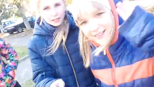 Падение с качели! смотреть онлайн