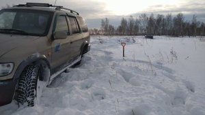 Киа Спортейдж 1 и Джип Гранд Чероки