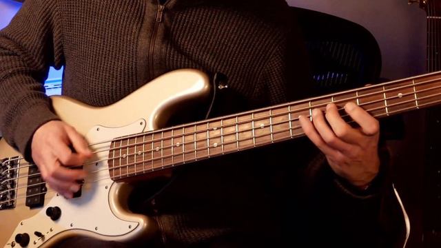 Go Jetters Theme Bass Cover смотреть онлайн