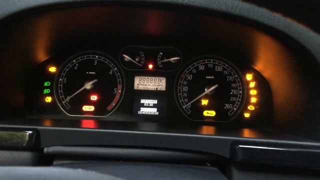 Рено лагуна 2 1.9dci, 2005год, посмотреть остаток в баке в литрах и проверка уровня масла по щупу ! смотреть онлайн