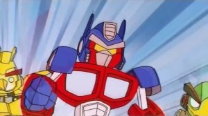 СТРАННО И ГЕНИАЛЬНО! Angry Birds Transformers [ОБЗОР]