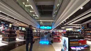 Аэропорт ДУБАИ стыковка 12 часов