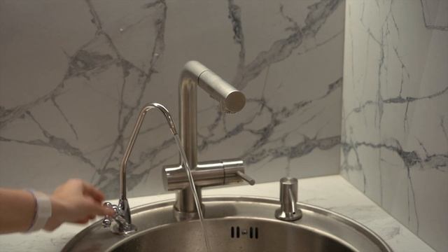 Рум-тур с дизайнером студии Артум с реализованного дизайн проекта квартиры в ЖК "Новый Лесснер" смотреть онлайн