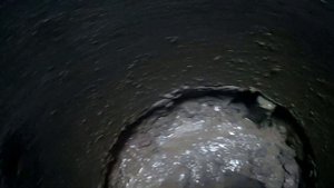 углубление колодца . различные методы