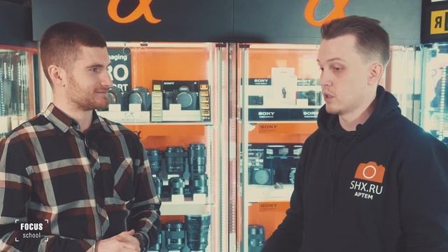 Прогулка до фотомагазина и короткий обзор зеркальных и беззеркальных фотоаппарат смотреть онлайн