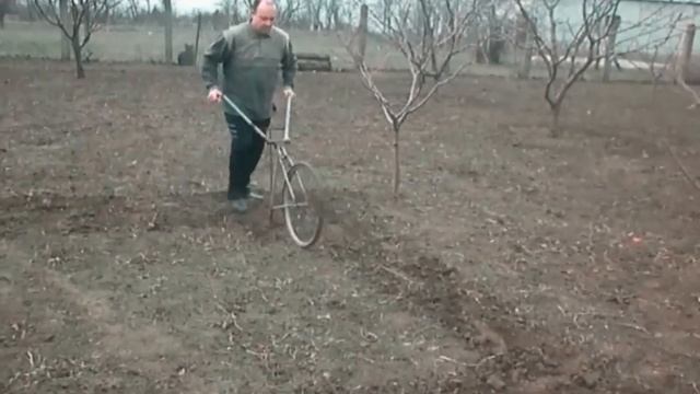Культиватор своими руками из велосипеда и пилы. смотреть онлайн