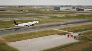 Microsoft Flight Simulator VS Prepar3D VS X-Plane 11 Ӏ Какой симулятор лучше всего?