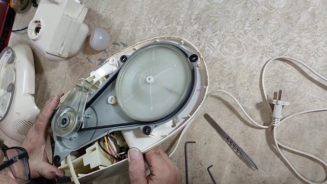 Кухонный комбайн со своими прелестями в разборке смотреть онлайн