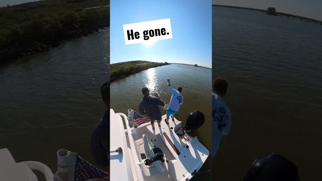 He said not today. #mybloopers #fishon #fishingtexas #life #hookedup