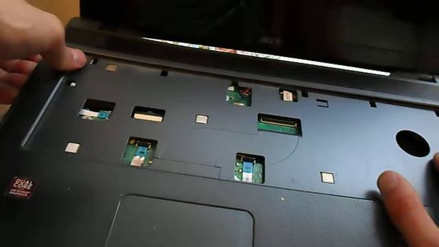 Acer Aspire 7250G disassembly and change pasta смотреть онлайн