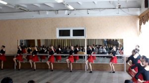 Верёвочка в русском характере. Народно-сценический танец.