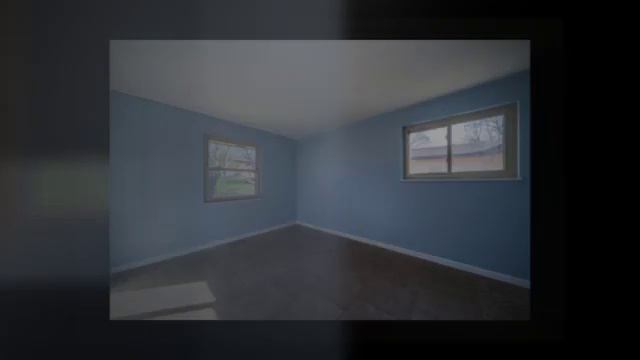 Fully Wrapped Brick Ranch, No Stairs! смотреть онлайн