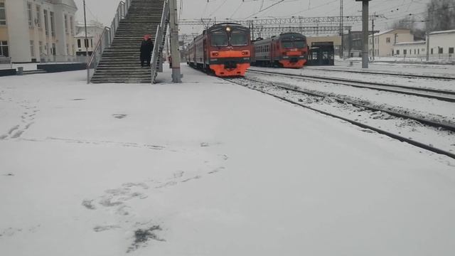 ЭД4М-0410 сообщением Нижний Тагил - Керамик смотреть онлайн