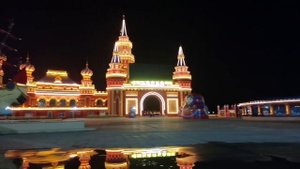 Китай. Город Хуньчунь, развлекательный комплекс «Волшебный остров Восток». Вечерняя экскурсия.