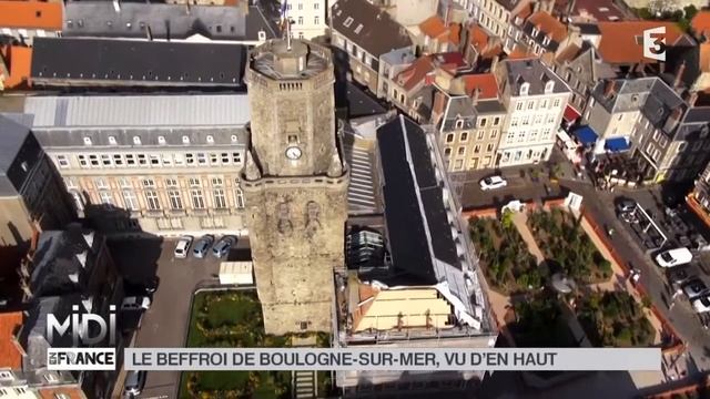 VUE D'EN HAUT : Le beffroi de Boulogne-sur-Mer смотреть онлайн