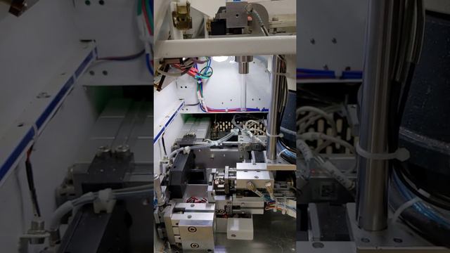 Автоматизированная обжимка кабеля наконечником НШВИ смотреть онлайн