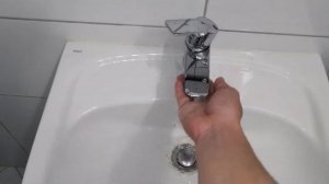 Как перекрыть кран с водой.