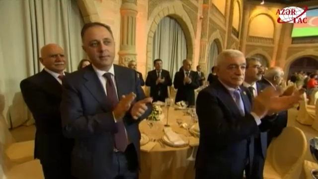 Состоялся официальный прием по случаю 28 Мая – Дня Республики смотреть онлайн