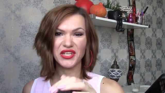 Моя коллекция помад MAC, свотчи на губах.